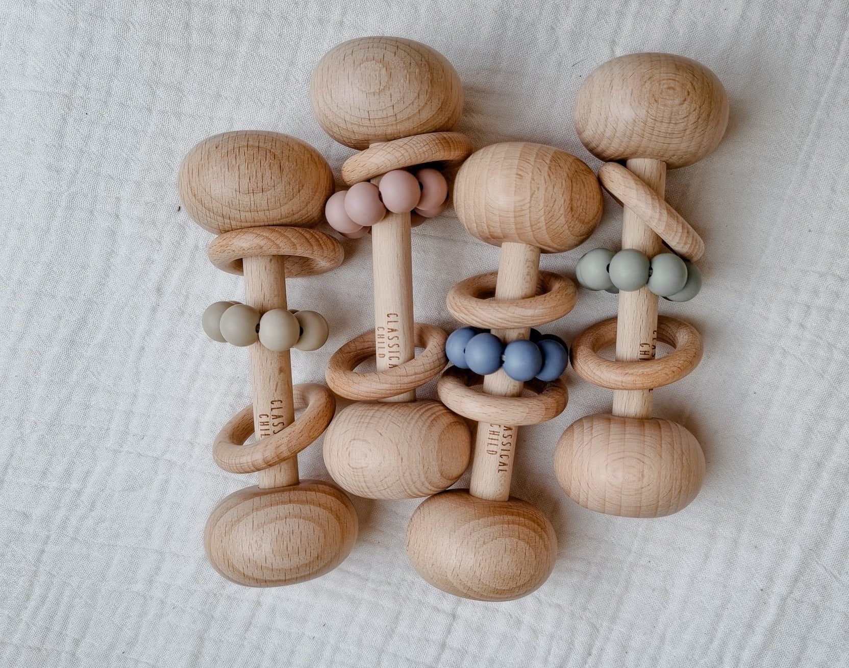 Beech &amp; Silicone Rattle Linen