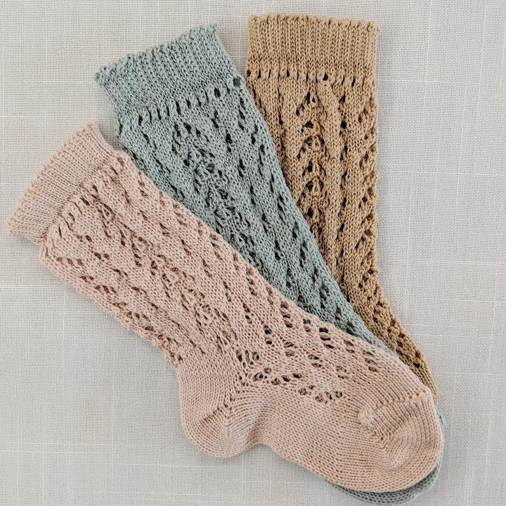 Old Rose Long Open Lace Socks | Condor