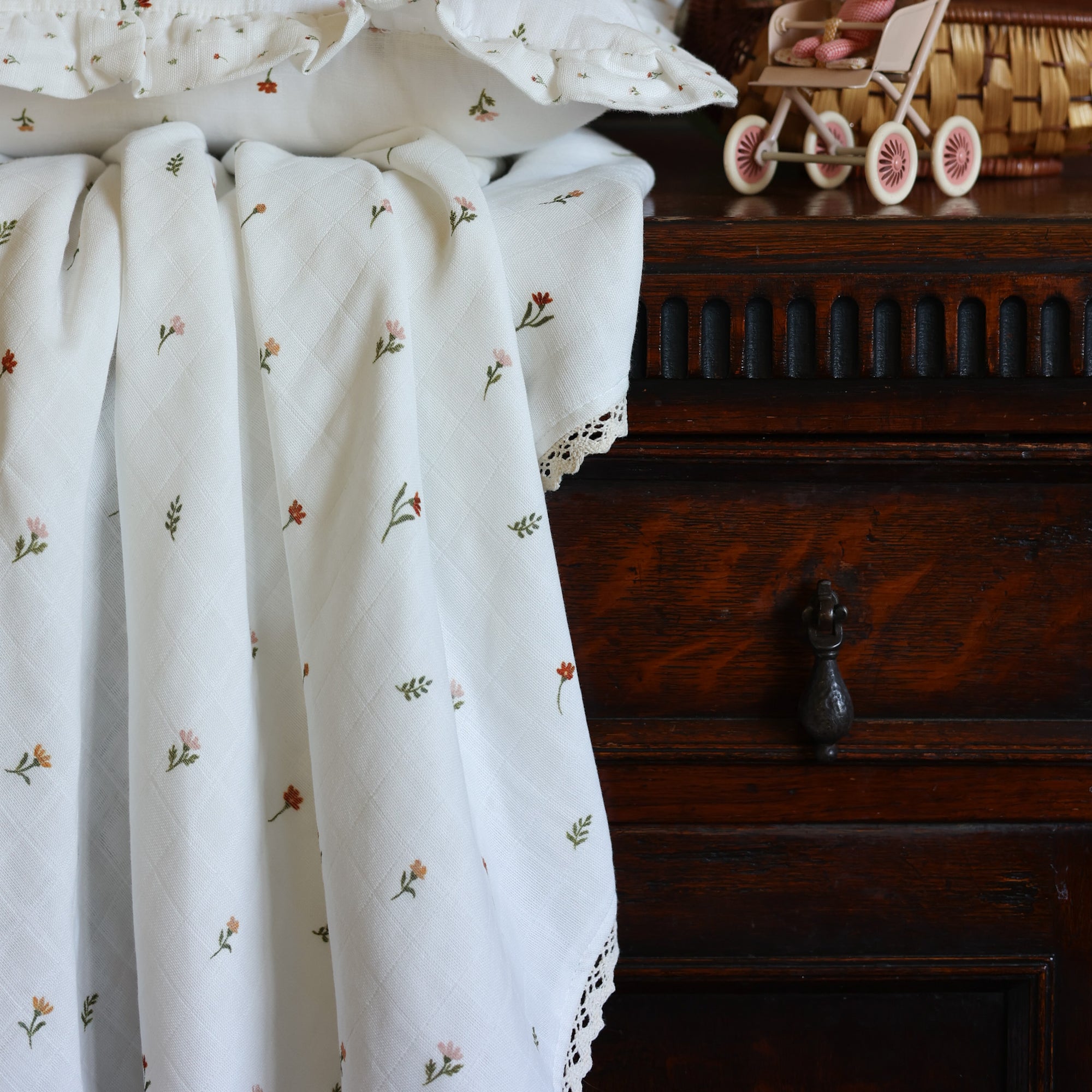 Fledge &amp; Thread Heirloom Muslin Blanket Mouse