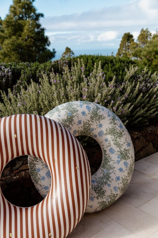 Garbo&amp;Friends Plumbago Swim Ring Large 120cm