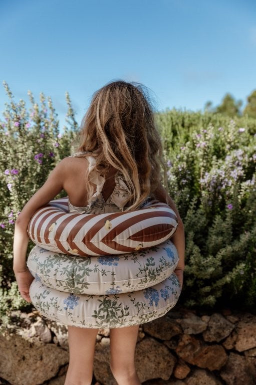 Garbo&amp;Friends Plumbago Swim Ring Large 120cm