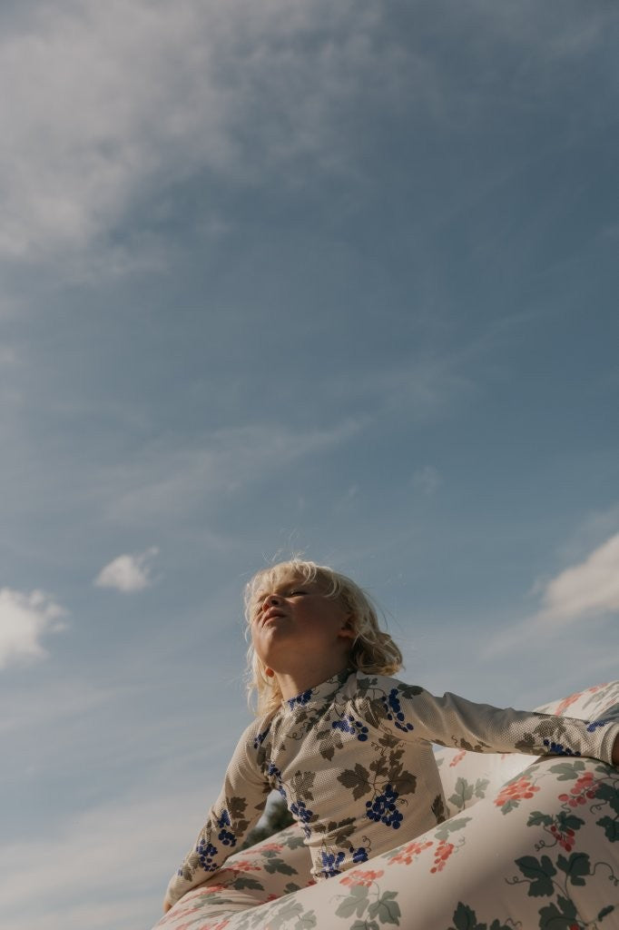 Garbo&amp;Friends Grapes Pink Swim Ring Large 120cm