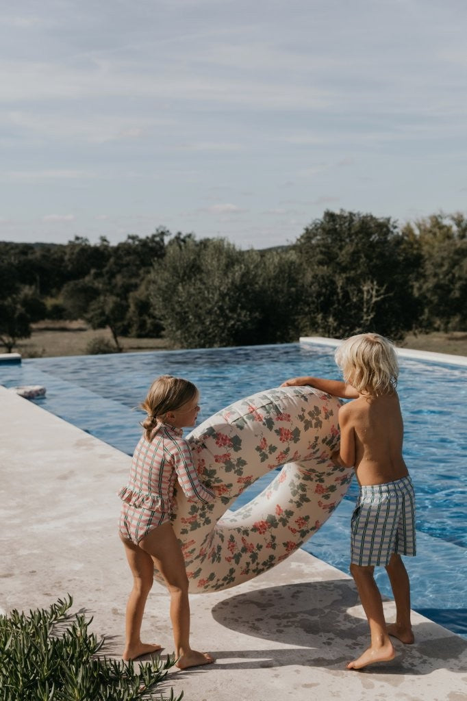 Garbo&amp;Friends Grapes Pink Swim Ring Large 120cm