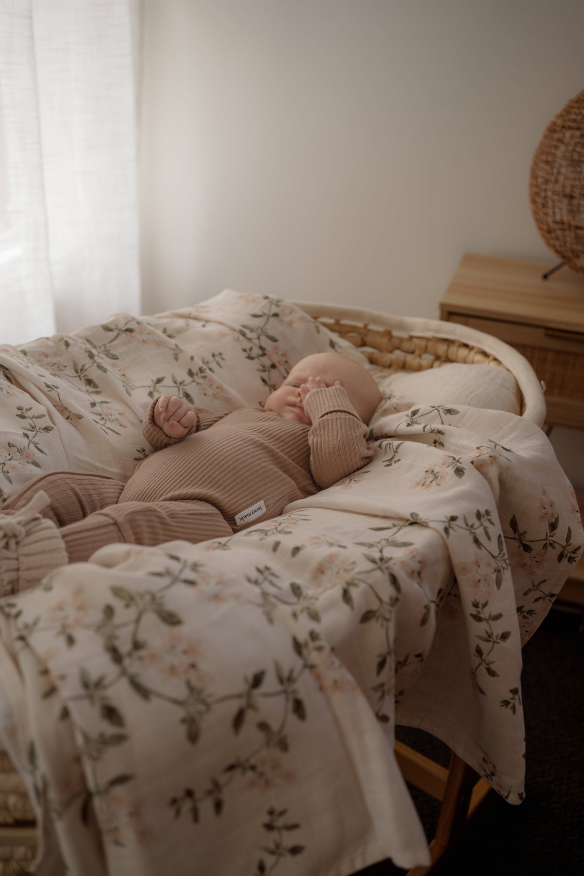Pop Ya Tot | Fleur Blanche Swaddle Wrap