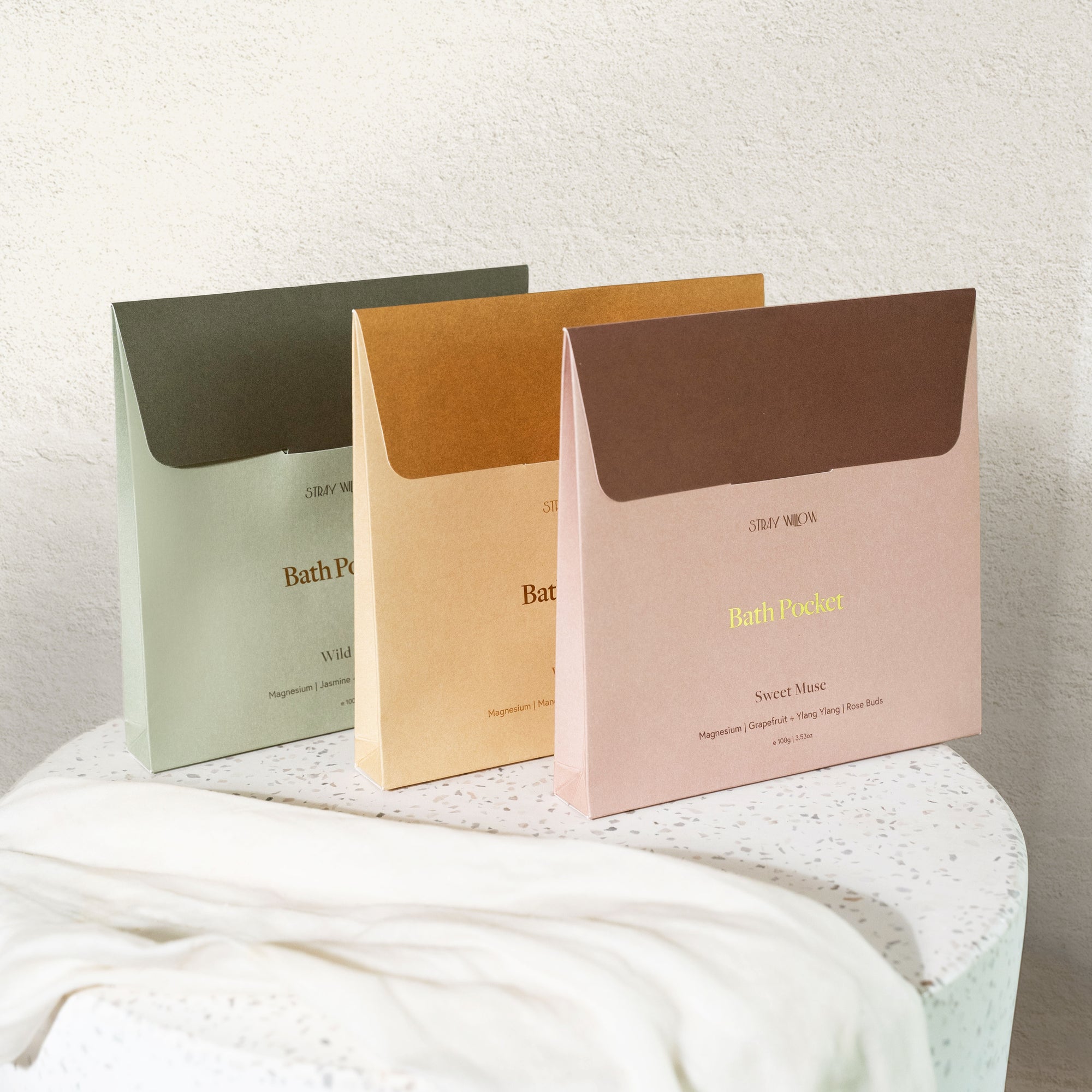 tea bag-style bath soak with natural ingredients to nourish skin and relax muscles.