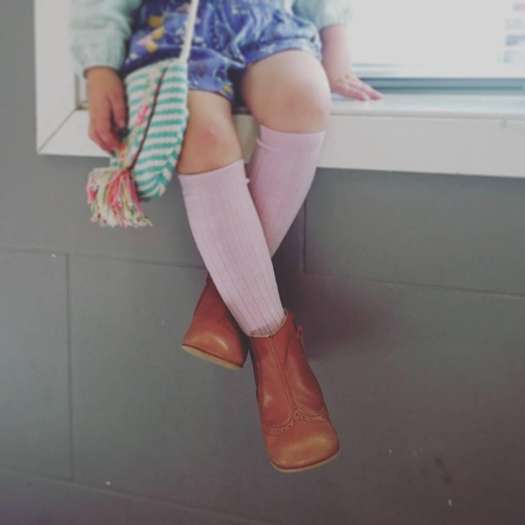 Rosetta Ribbed Socks 