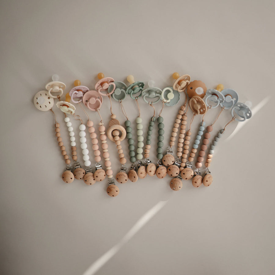 Mushie Halo Pacifier Clip Blush